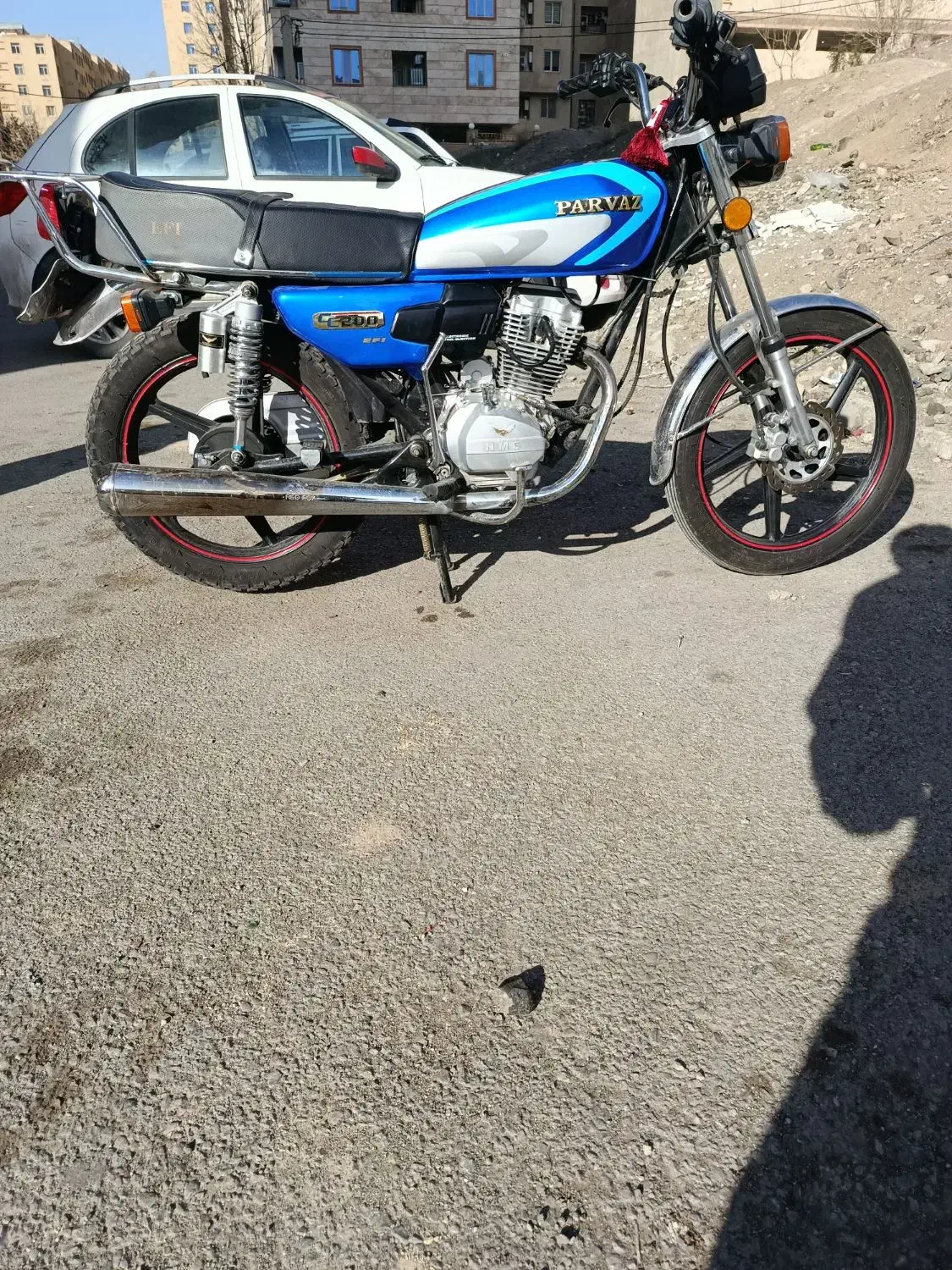 پرواز۲۰۰|موتورسیکلت|بومهن, |دیوار