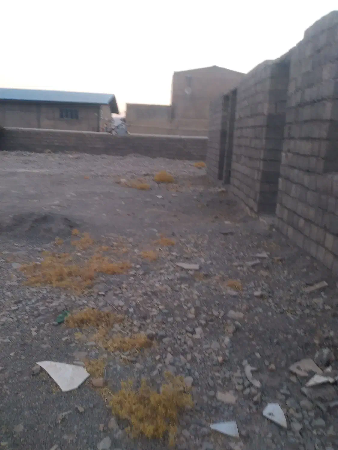 ۱۵۰۰ متر زمین در شهرک صنعتی با قیمت بسیار مناسب|فروش دفتر صنعتی، کشاورزی، تجاری|گچی, |دیوار