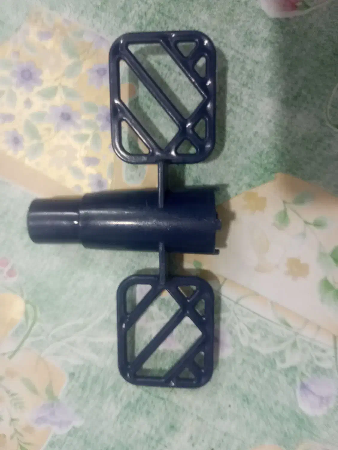 مخلوط کن دستی|خردکن، آسیاب، غذاساز|قم, نیروگاه|دیوار