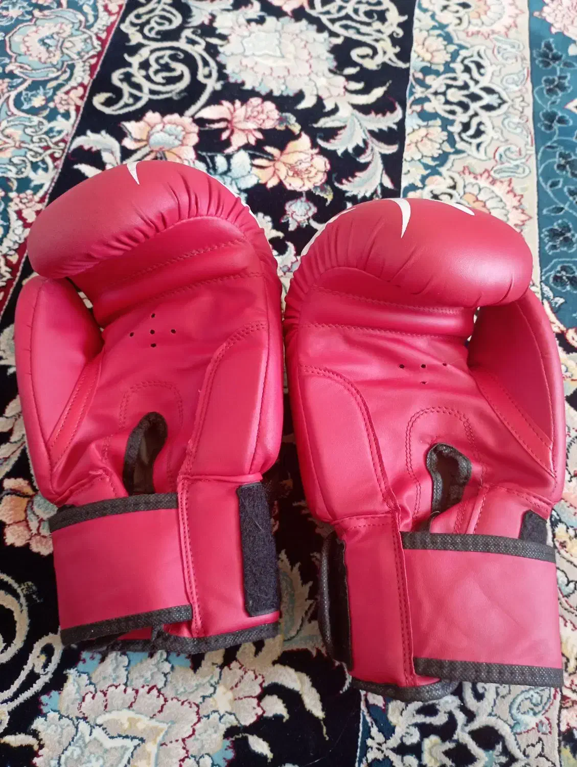 دستکش بوکس|تجهیزات ورزشی|شاهینشهر, شهرک مطهری|دیوار