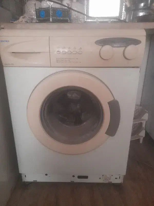 لباسشویی|ماشین لباسشویی و خشک‌کن لباس|خمینی‌شهر, |دیوار