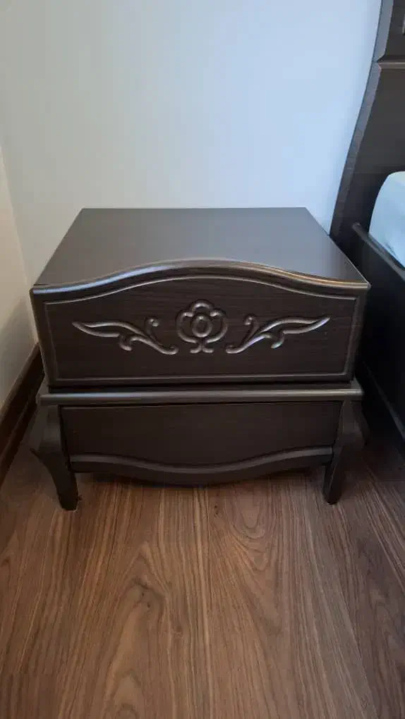 تخت|تخت و سرویس خواب|ساری, |دیوار