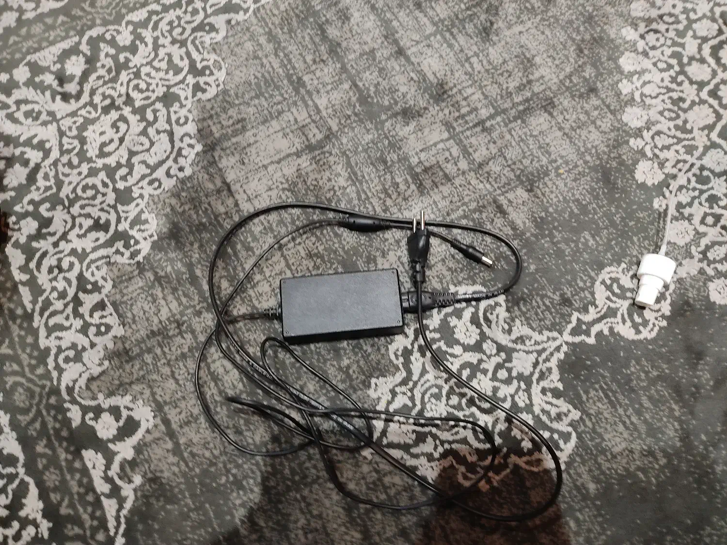 مانیتور سامسونگ به همراه اقلام|قطعات و لوازم جانبی رایانه|تهران, تهرانپارس جنوبی|دیوار