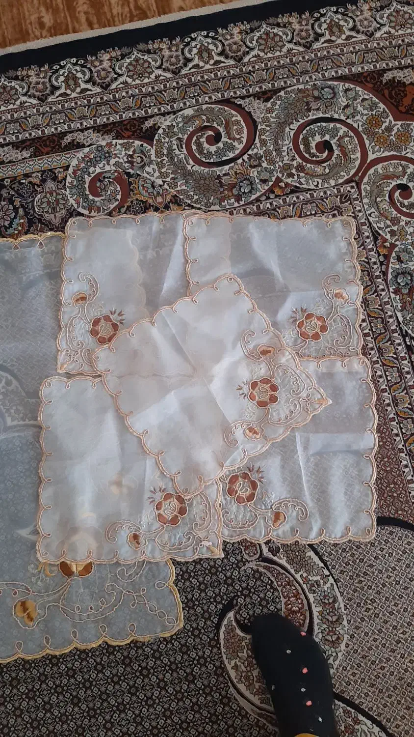 رومیزی حریر|پرده، رانر، رومیزی|اردبیل, |دیوار