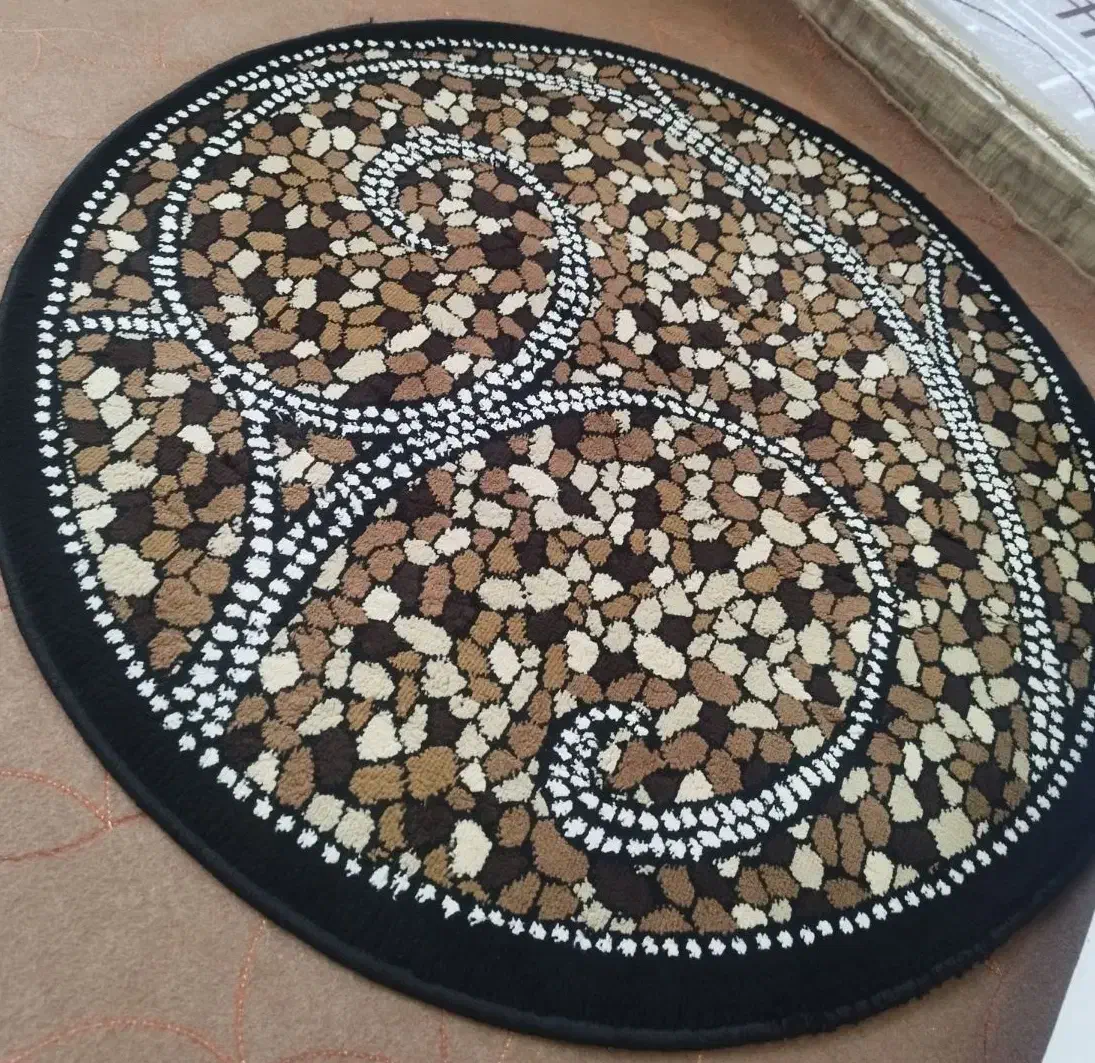 دو عدد پادری در حد نو|پادری|خوی, |دیوار