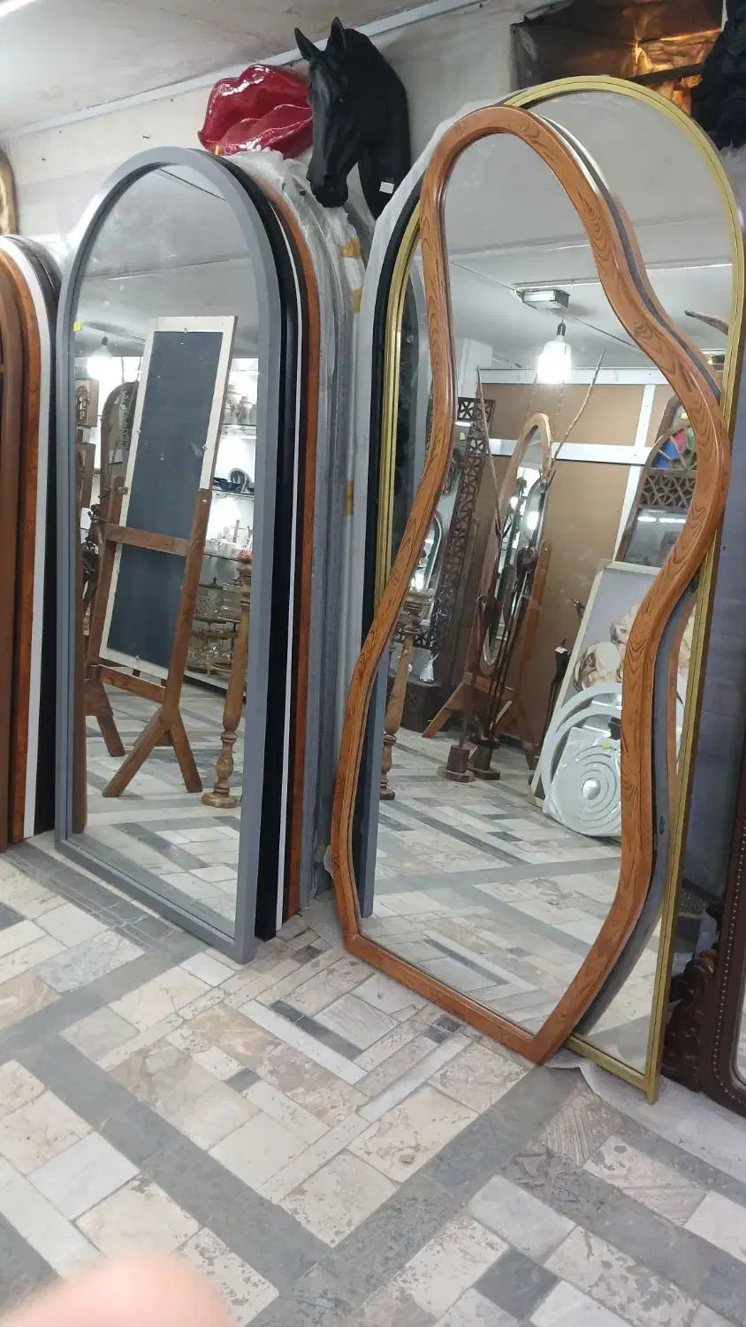 آینه قدی|آینه|تربتحیدریه, مسجد جامع|دیوار