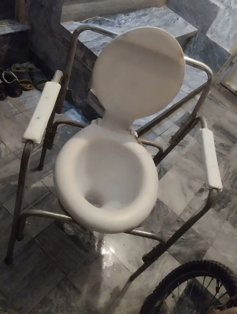 توالت فرنگی|لوازم سرویس بهداشتی|بروجرد, |دیوار