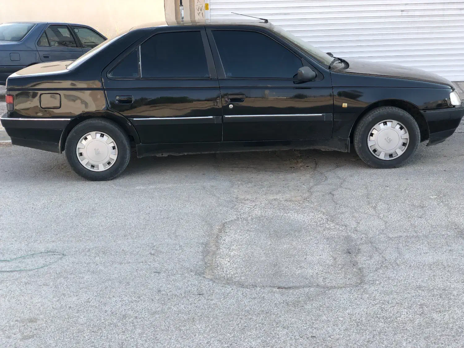 پژو ۴۰۵|خودرو سواری و وانت|صدرا-فارس, فاز ۱|دیوار