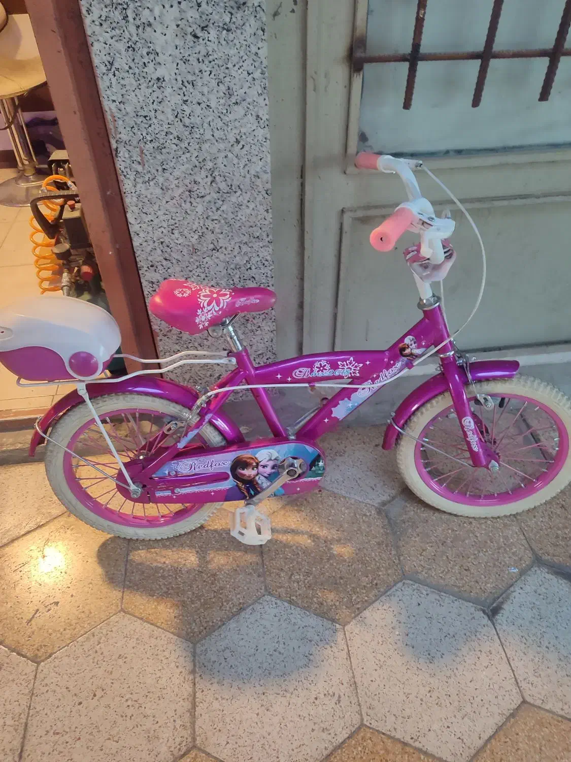 دوچرخه سایز ۱۶ درحد صفر واقعی برند|دوچرخه، اسکیت، اسکوتر|اصفهان, کوی امیریه|دیوار