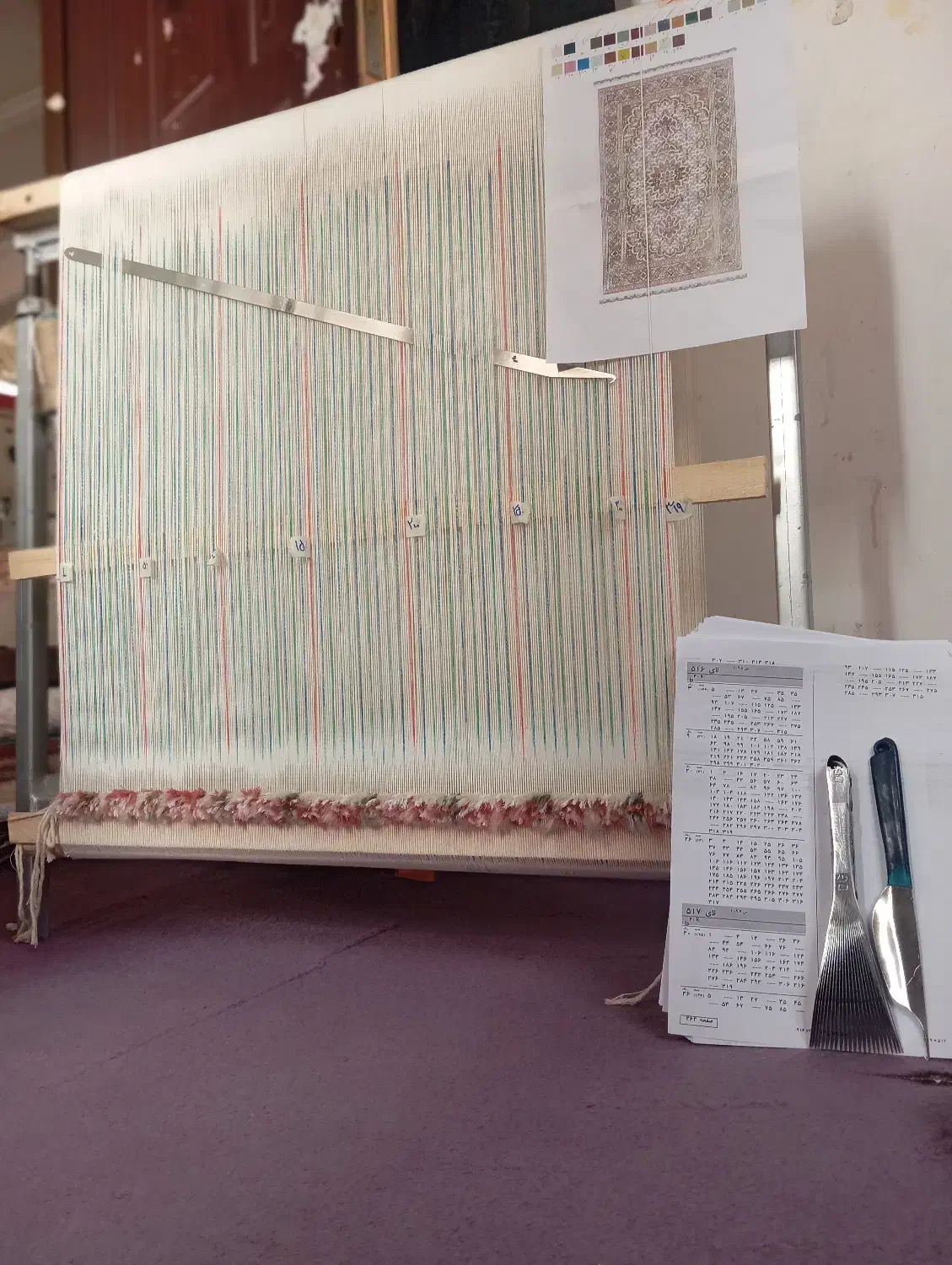 فرش پادری  نیمه بافت کامپیوتری|پادری|خوی, |دیوار