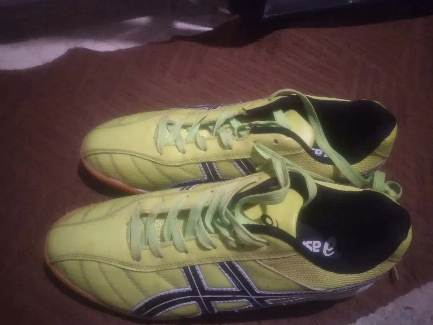 کفش|ورزشهای توپی|محمدیه-قزوین, |دیوار