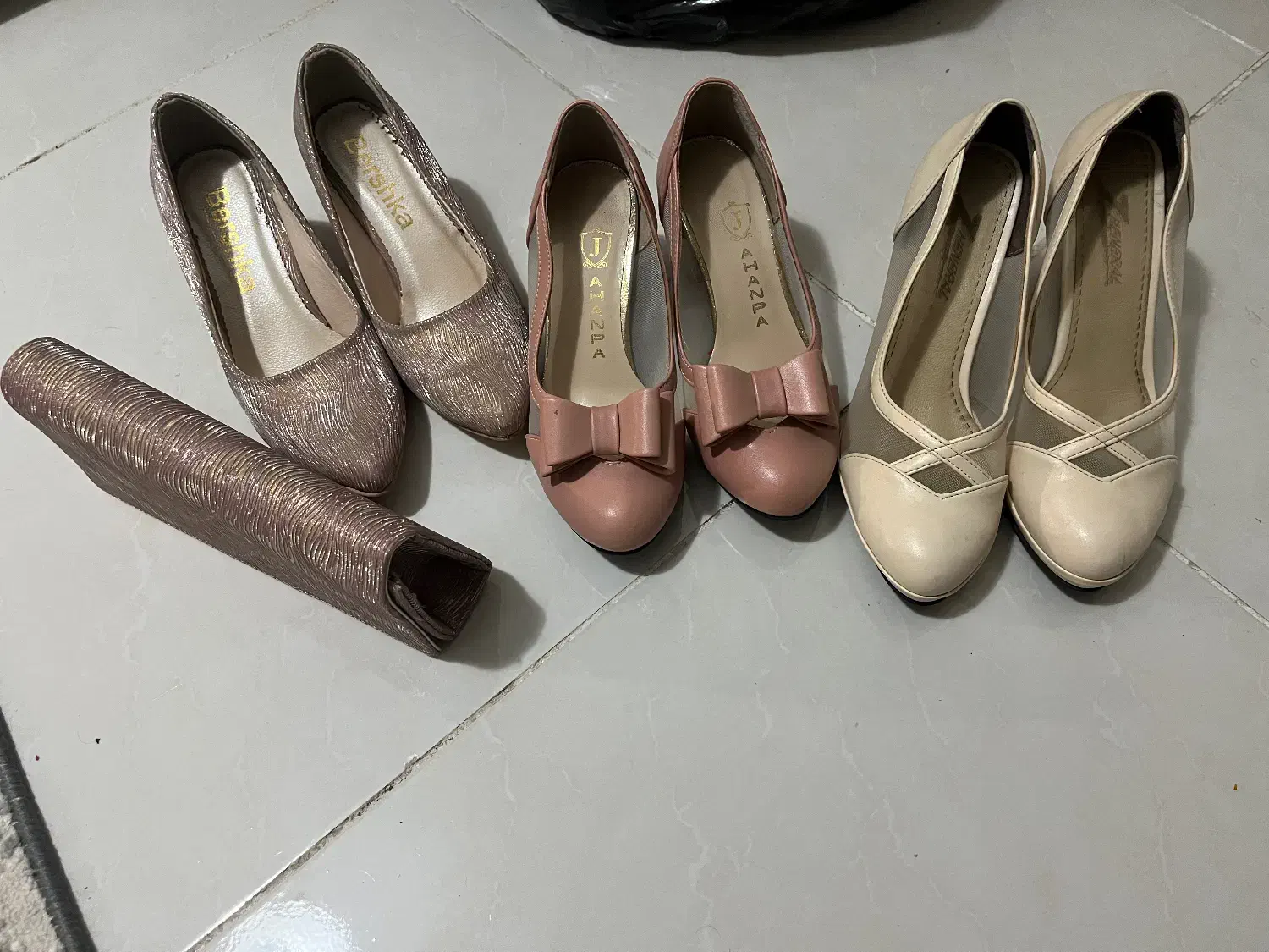 کفش مجلسی|کیف، کفش، کمربند|شهرکرد, |دیوار