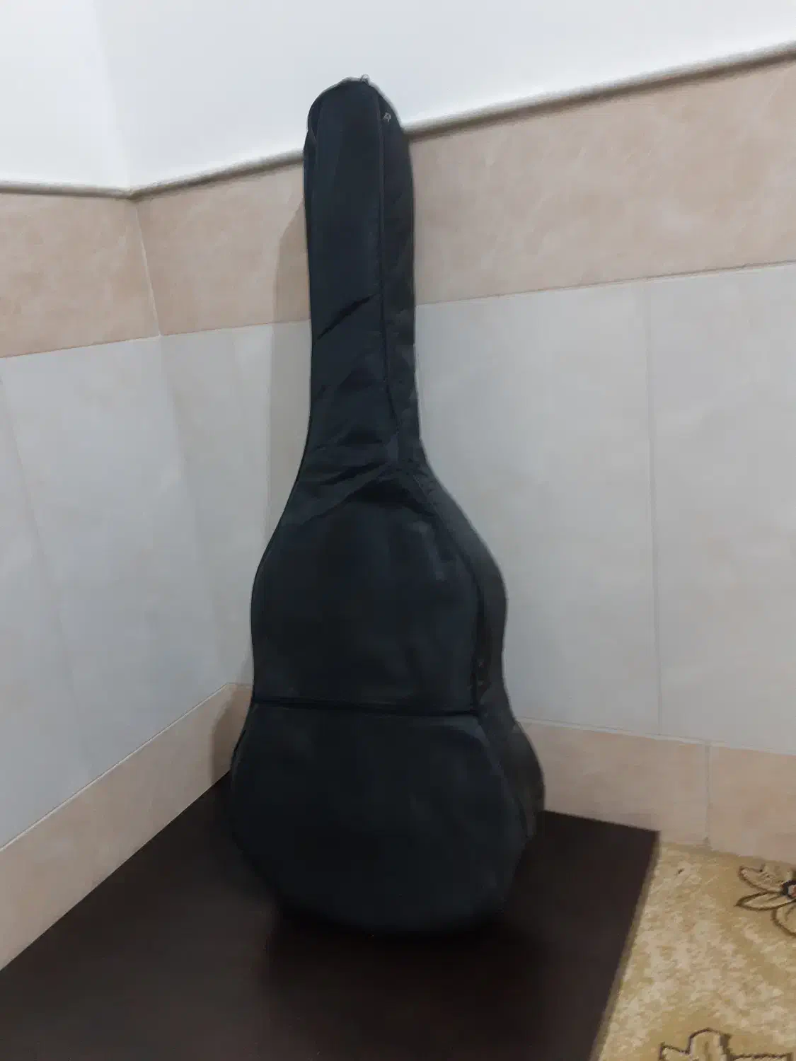 گیتار والنسیا مشکی|گیتار، بیس، امپلیفایر|قم, علی آباد سعدگان|دیوار