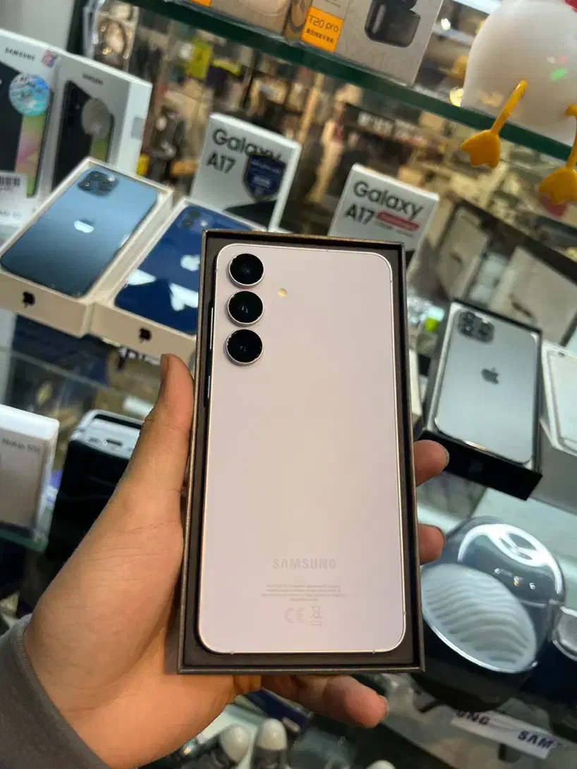 Sam S25FE 256/8|موبایل|تهران, تهرانپارس جنوبی|دیوار