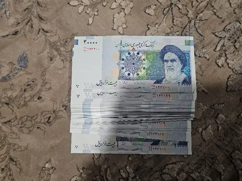 پک ۱۰۰ تایی اسکناس ۲ هزاری|کلکسیون سکه، تمبر، اسکناس|سقز, |دیوار