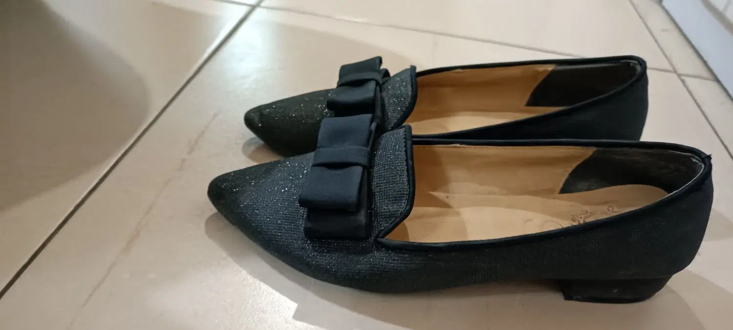 کفش کالج|کیف، کفش، کمربند|شیراز, درکی|دیوار