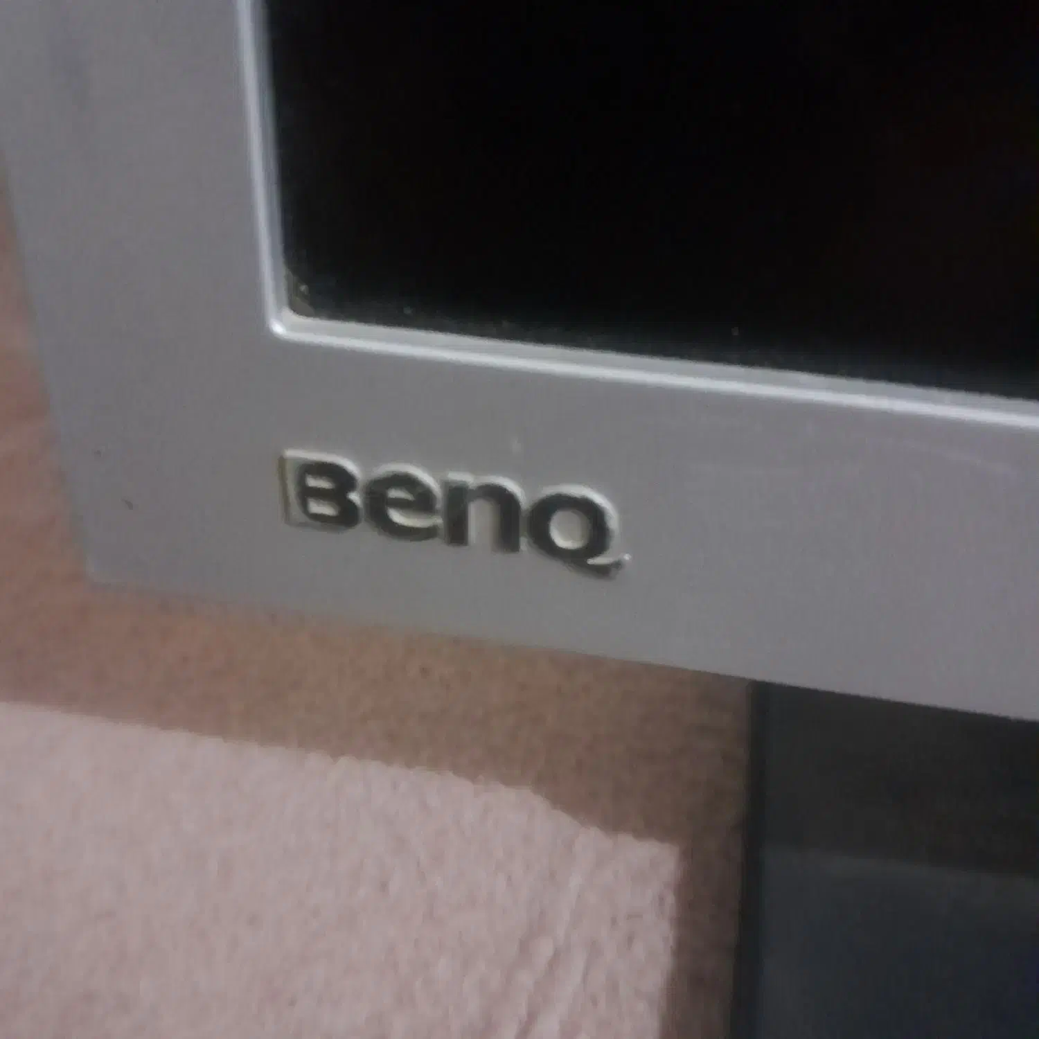 مانیتور|رایانه رومیزی|میبد, |دیوار