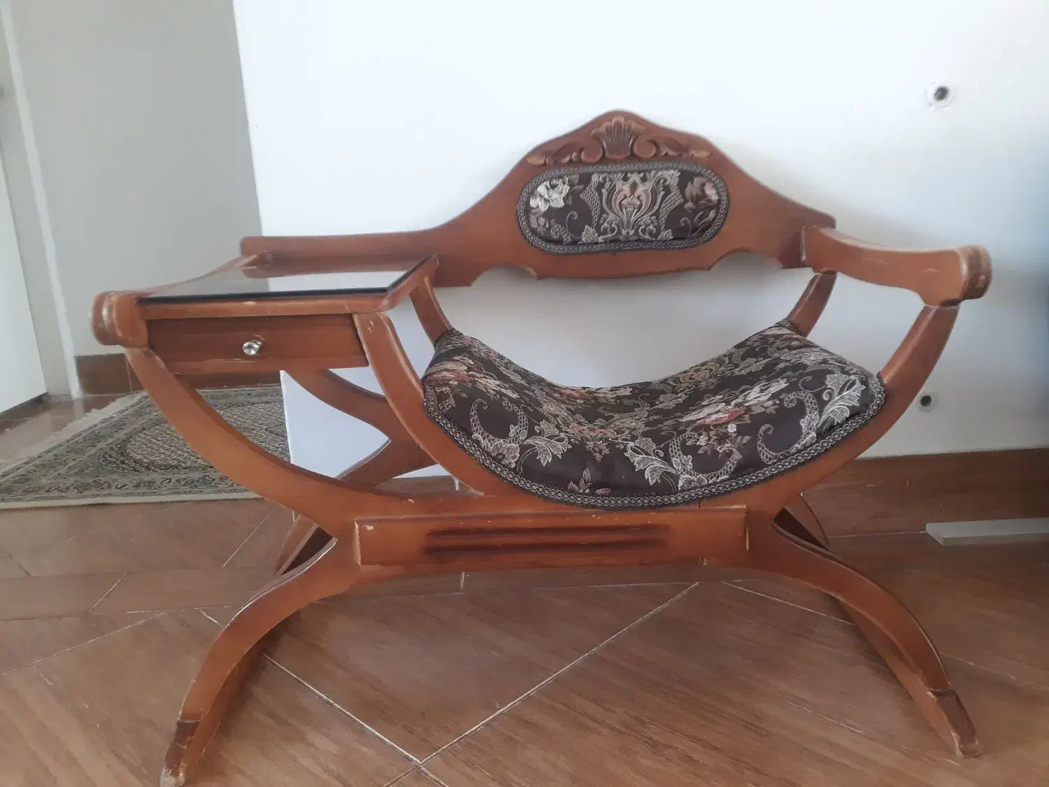 میز تلفن|میز تلفن|مراغه, |دیوار