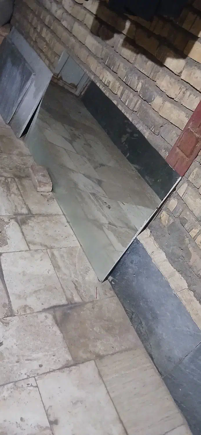 آینه|آینه|قم, شهرک امام حسین|دیوار