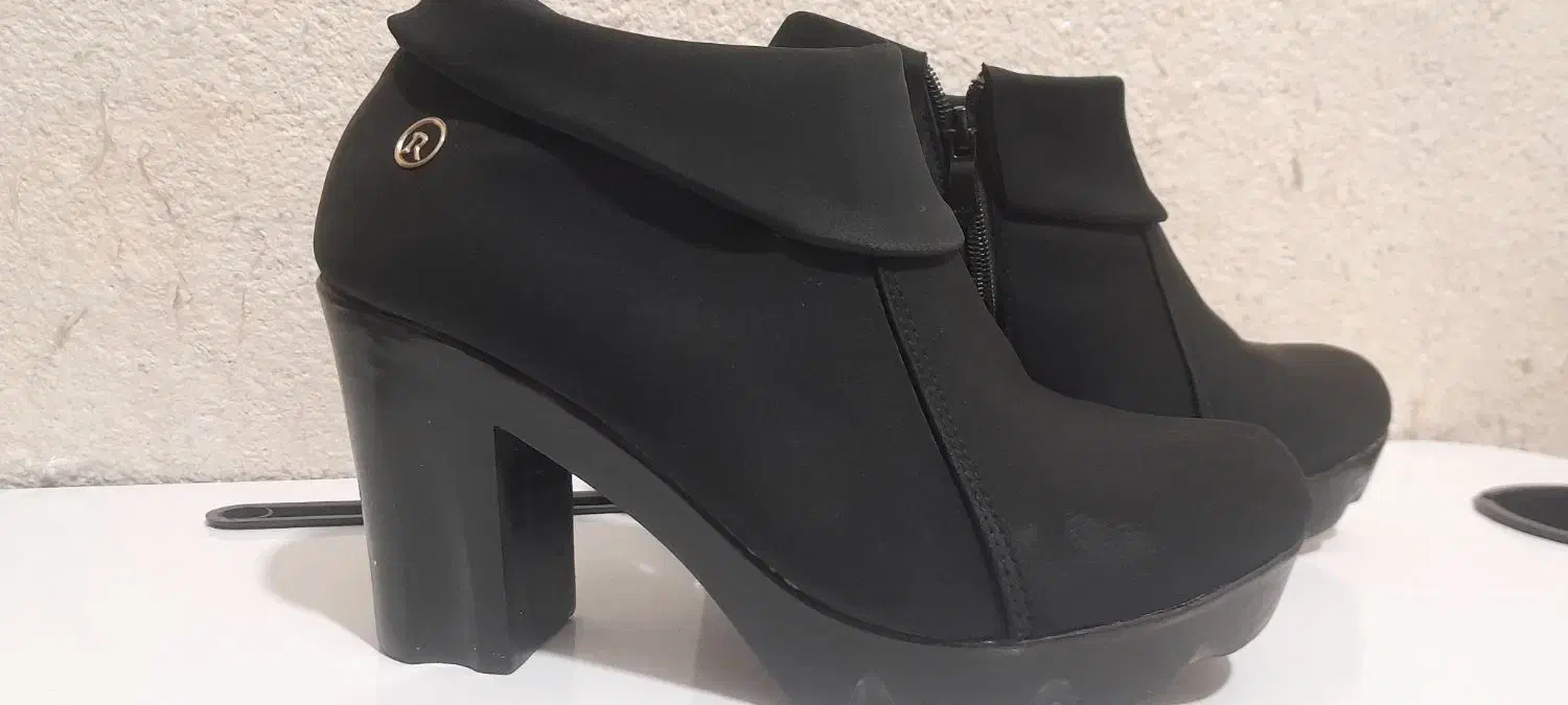 نیم بوت پاشنه دار سایز 40|کیف، کفش، کمربند|خرم‌آباد, |دیوار