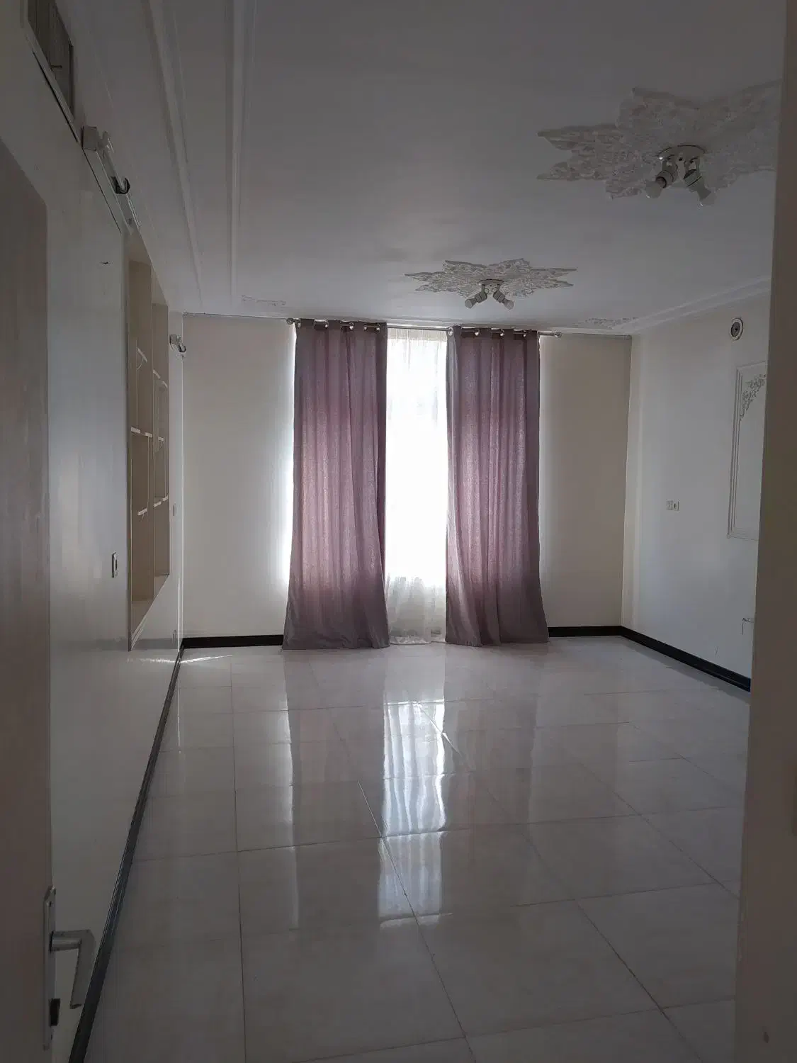 اجاره خانه شیخ بهایی زرین شهر|اجارهٔ آپارتمان|لنجان, |دیوار