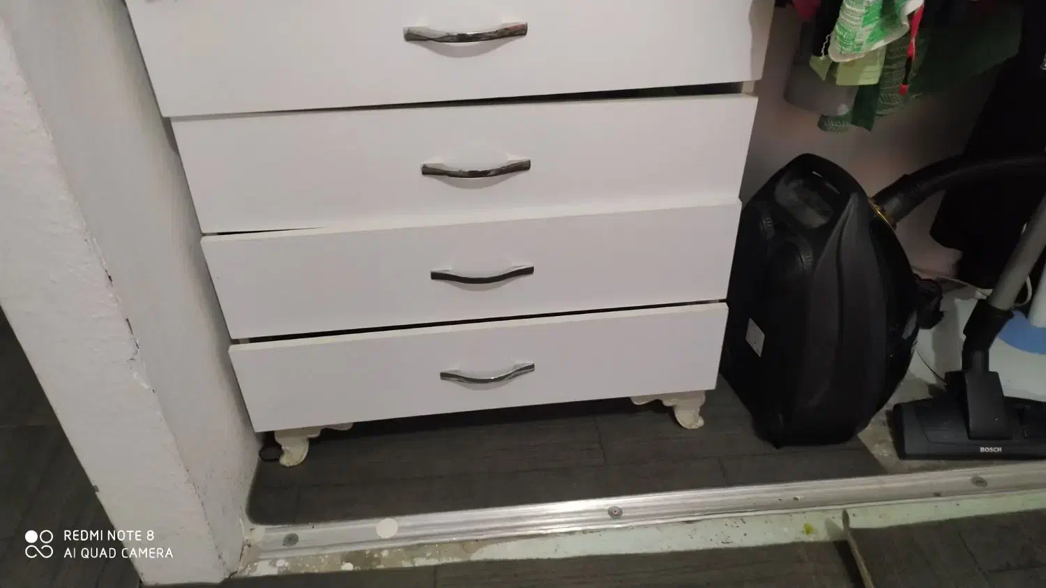 دراور درحد نو|جاکفشی، کمد، دراور|پاکدشت, پاکدشت (مامازند)|دیوار