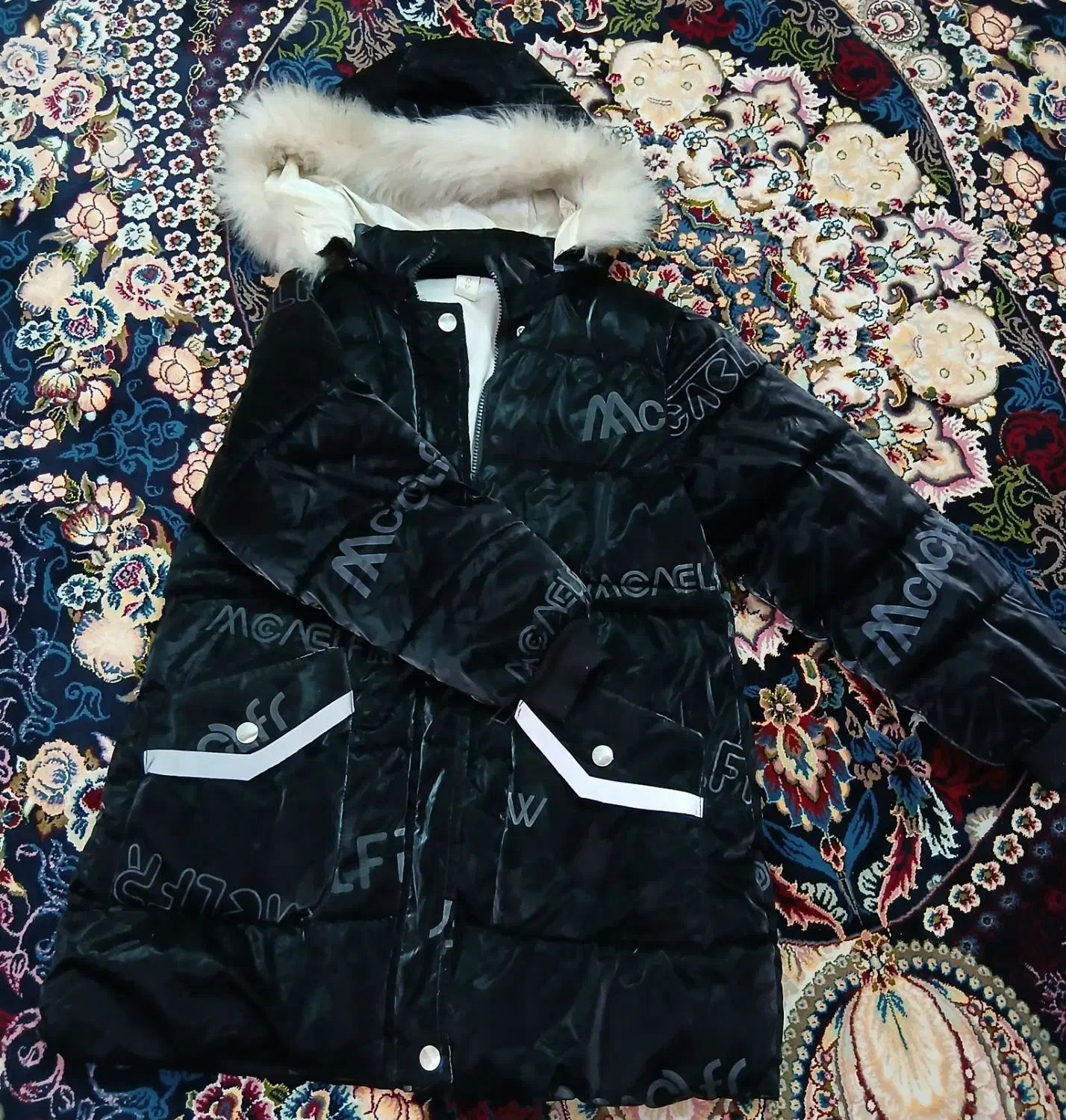 کاپشن سیلیکونی در حد نو|لباس|قم, زند آباد|دیوار