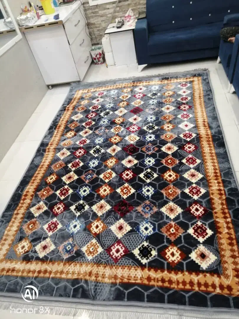 روفرشی مخمل روفرشی ابریشمی روفرشی کشدار  فرشینه|روفرشی|کازرون, |دیوار