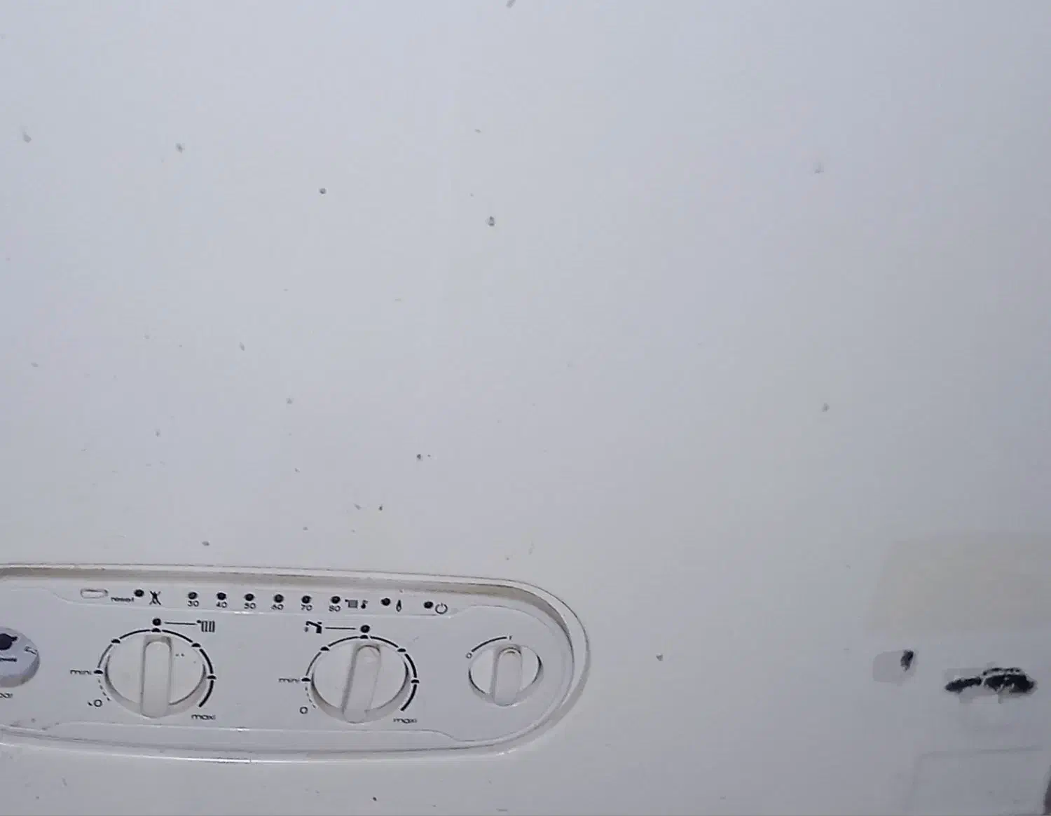 پکیج ایران رادیاتور ۲۴۰۰۰(کارکرده)|آبگرمکن، پکیج، شوفاژ|ارومیه, |دیوار