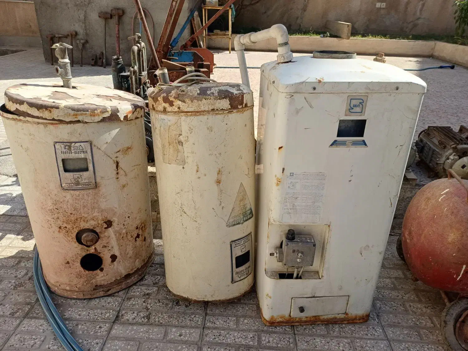 آبگرمکن برقی و گازی|آبگرمکن، پکیج، شوفاژ|مشهد, سجاد شهر|دیوار