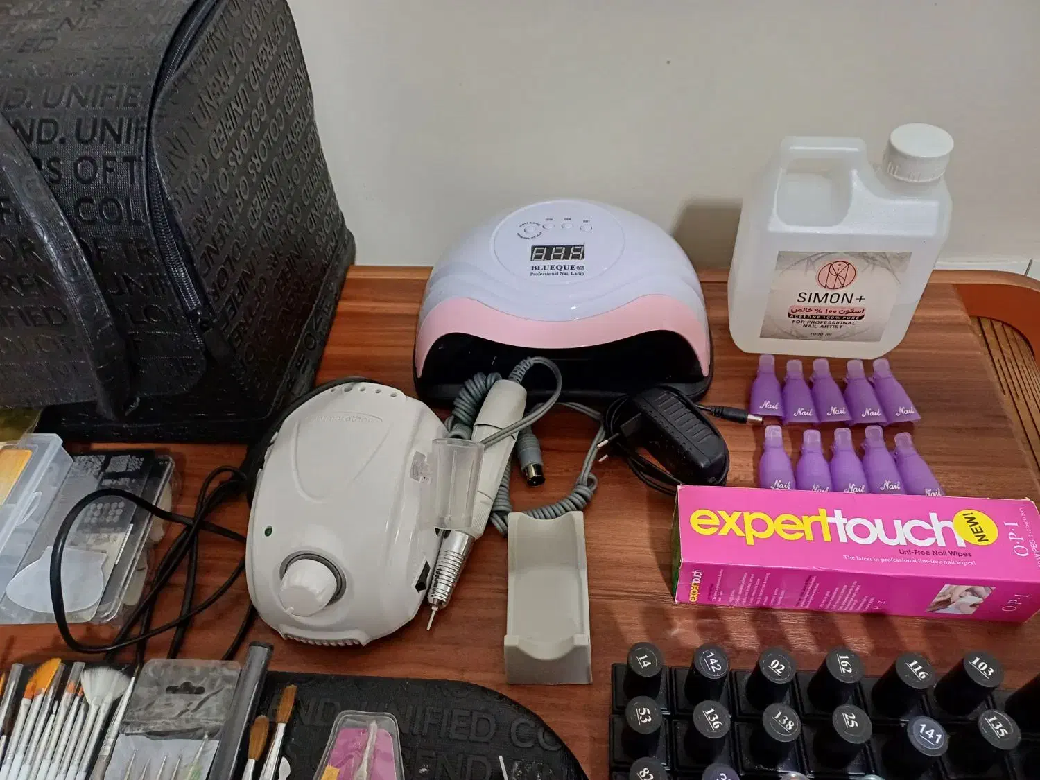 لوازم کاشت ناخن کامل با بهترین کیفیت|آرایشی، بهداشتی، درمانی|تهران, خاک سفید|دیوار