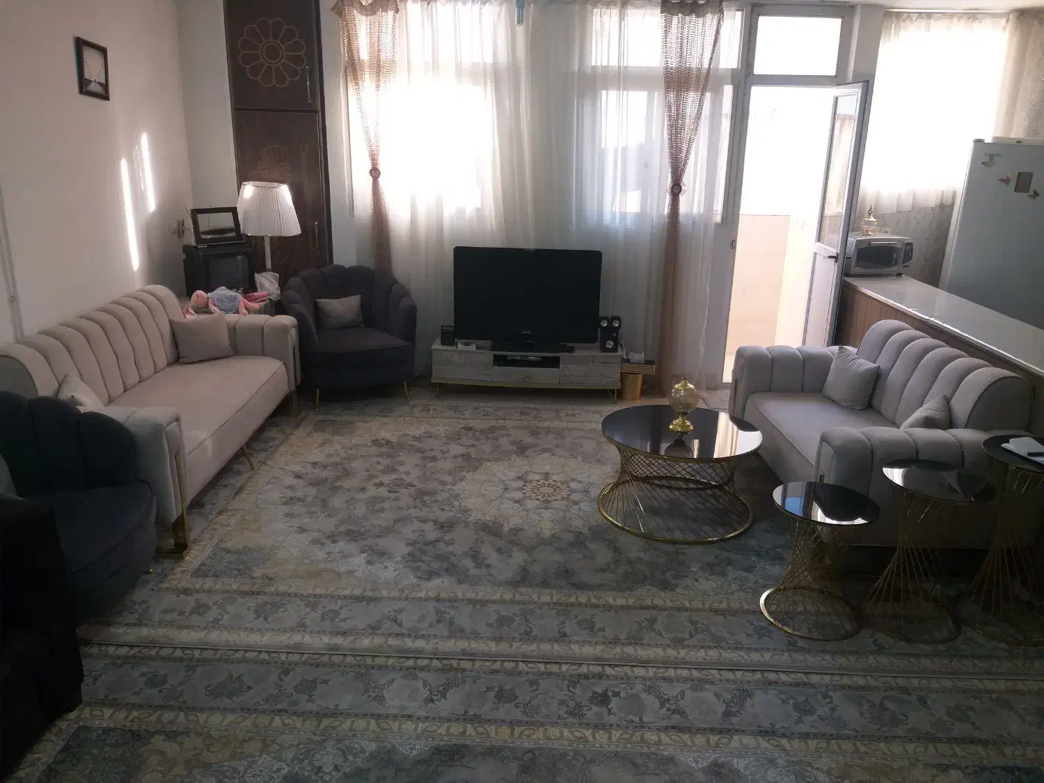 مبلمان|مبلمان خانگی و میز عسلی|اصفهان, برازنده|دیوار