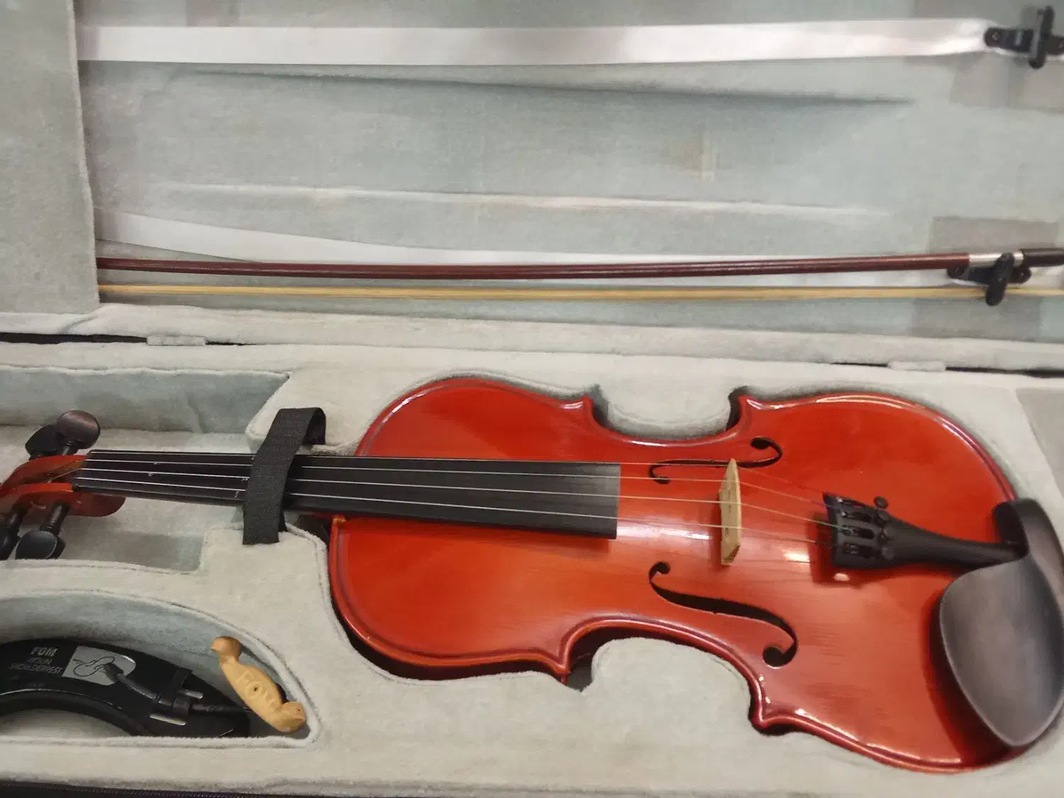 دو دست ویالون تمیز|ویولن|بابلسر, |دیوار