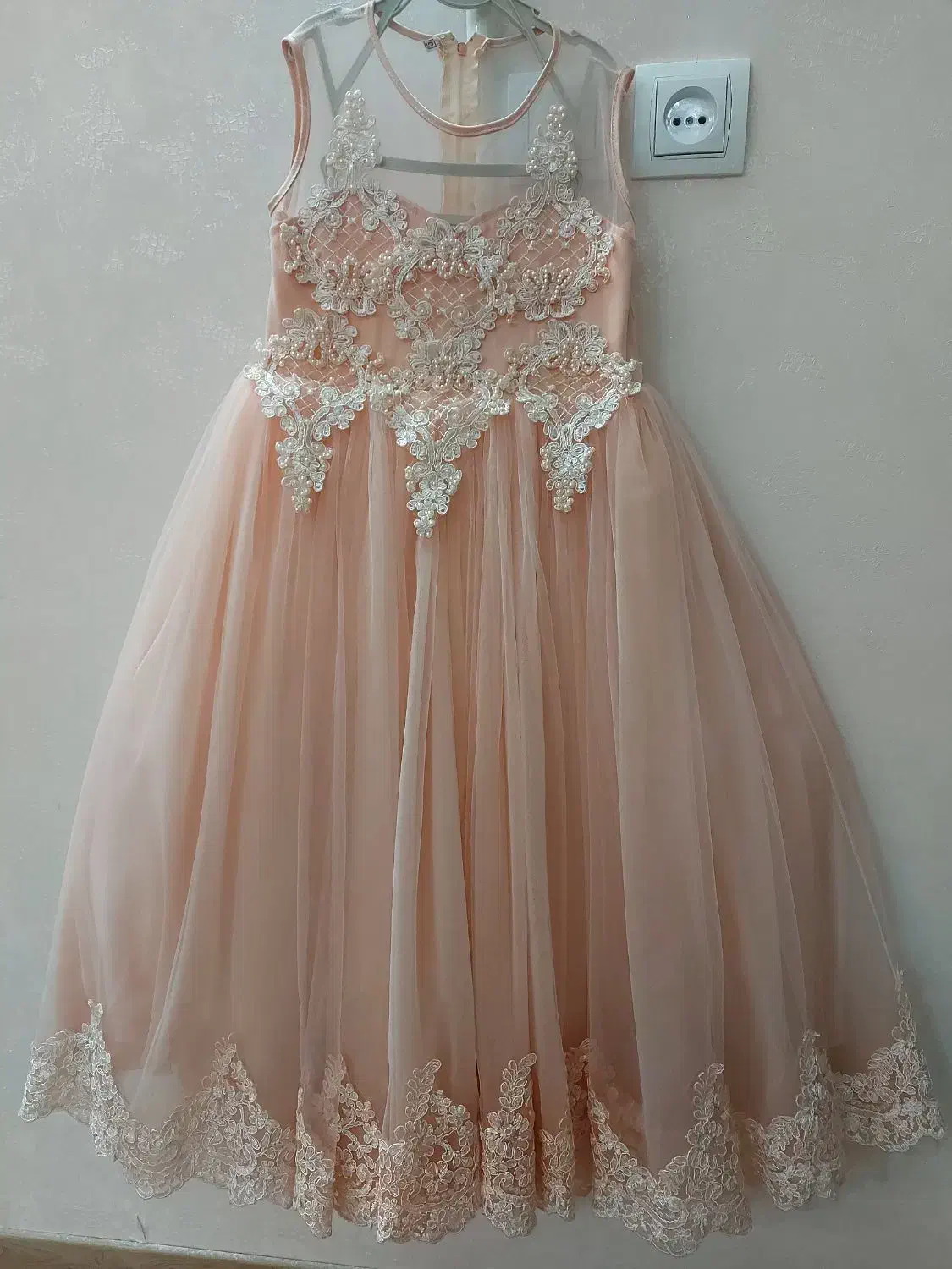 لباس مجلسی|لباس|کازرون, |دیوار