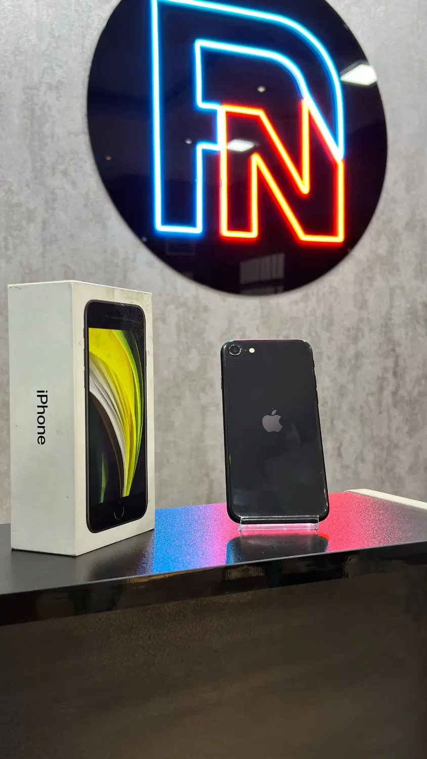 iphone Se 2020|موبایل|کرج, گوهردشت|دیوار