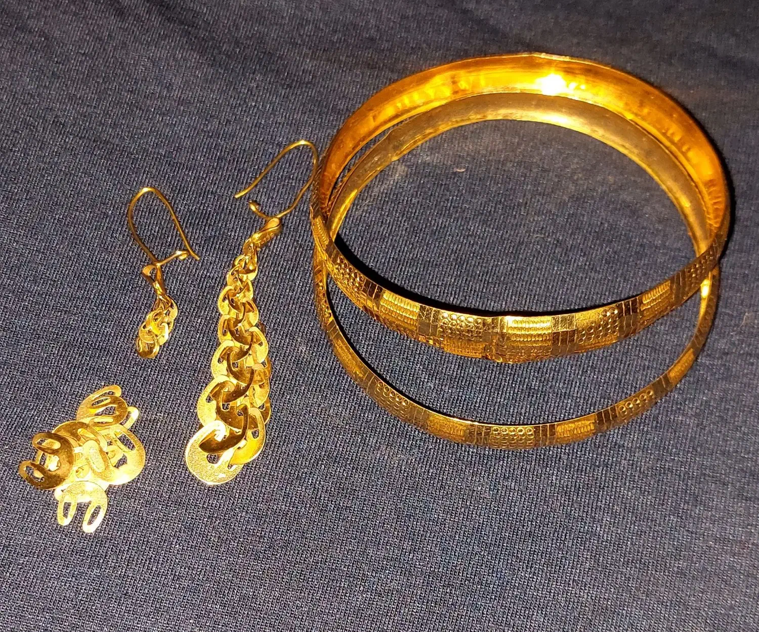 النگو و گوشواره|جواهرات|شبانکاره, |دیوار