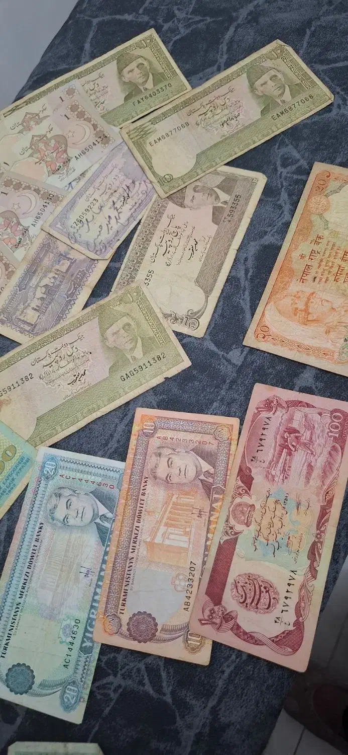 اسکناس و سکه|کلکسیون سکه، تمبر، اسکناس|باغستان, |دیوار