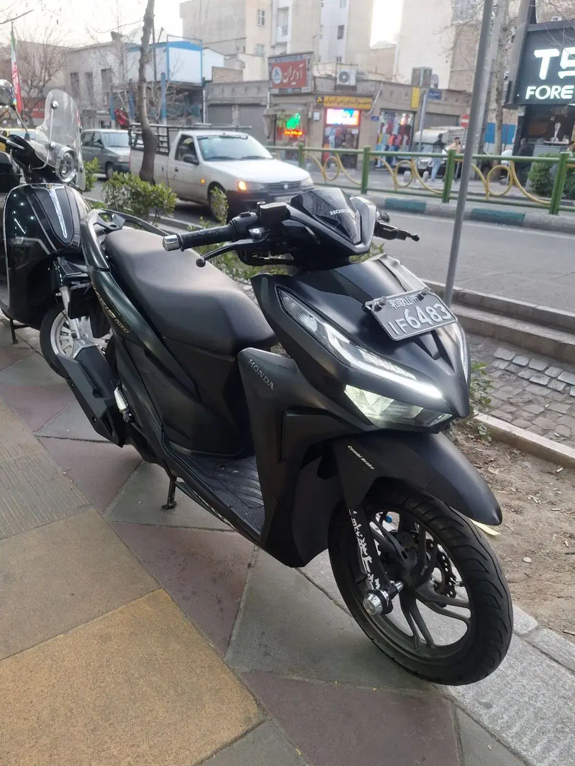 کیلیک اصلی|موتورسیکلت|تهران, منیریه|دیوار