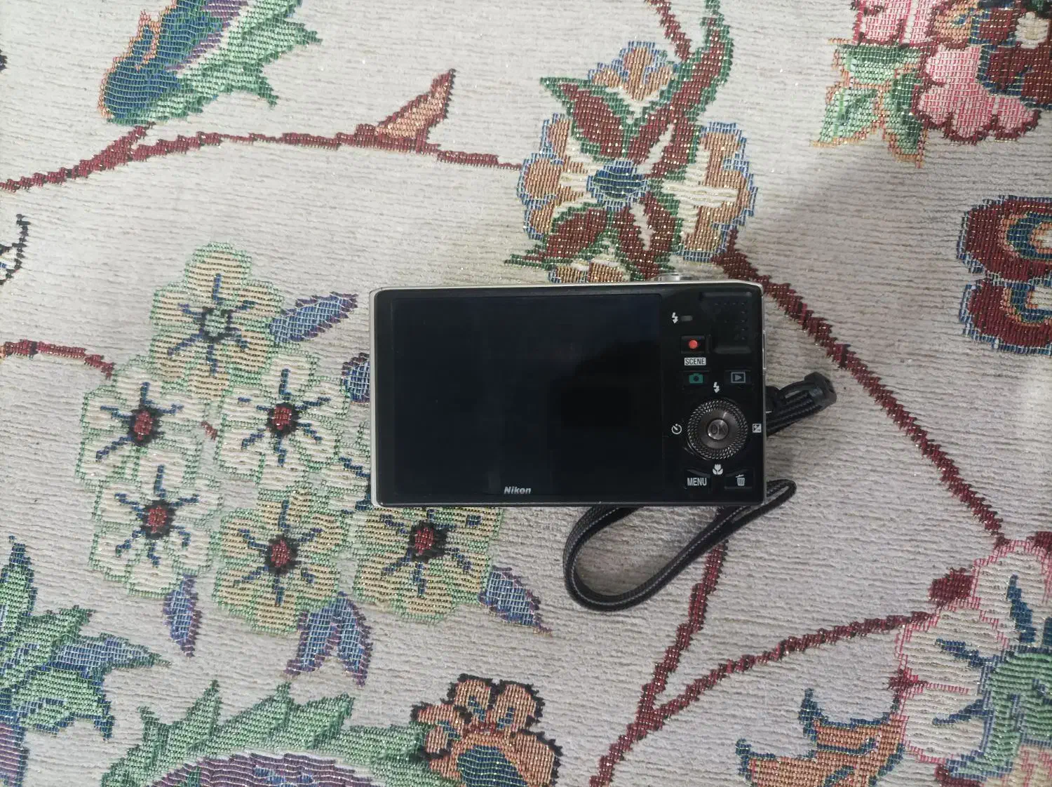 دوربین نیکن|دوربین عکاسی و فیلمبرداری|شیراز, دباغ خانه|دیوار