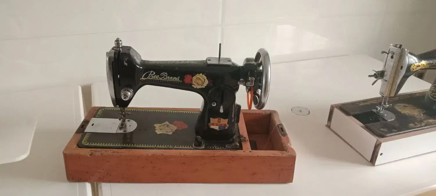 چرخ دو گل|چرخ خیاطی و ریسندگی|آستانه اشرفیه, |دیوار