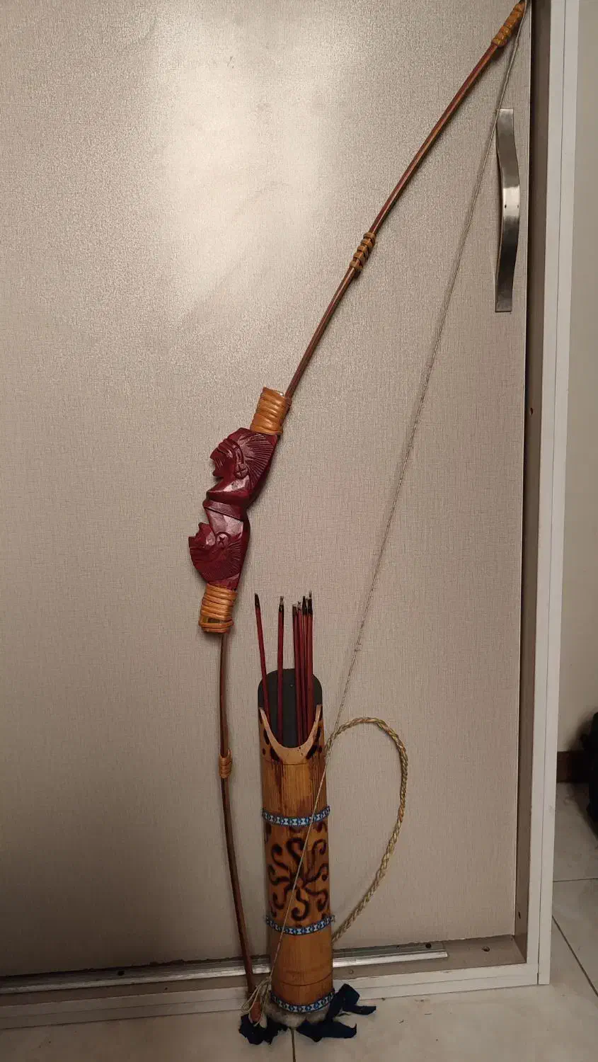 تیرکمان قدیمی|کلکسیون اشیاء عتیقه|تهران, زنجان جنوبی|دیوار