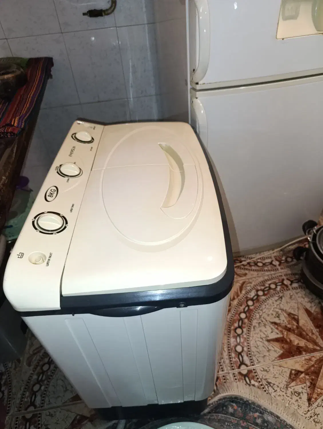 لباسشویی .|ماشین لباسشویی و خشک‌کن لباس|گرگان, |دیوار