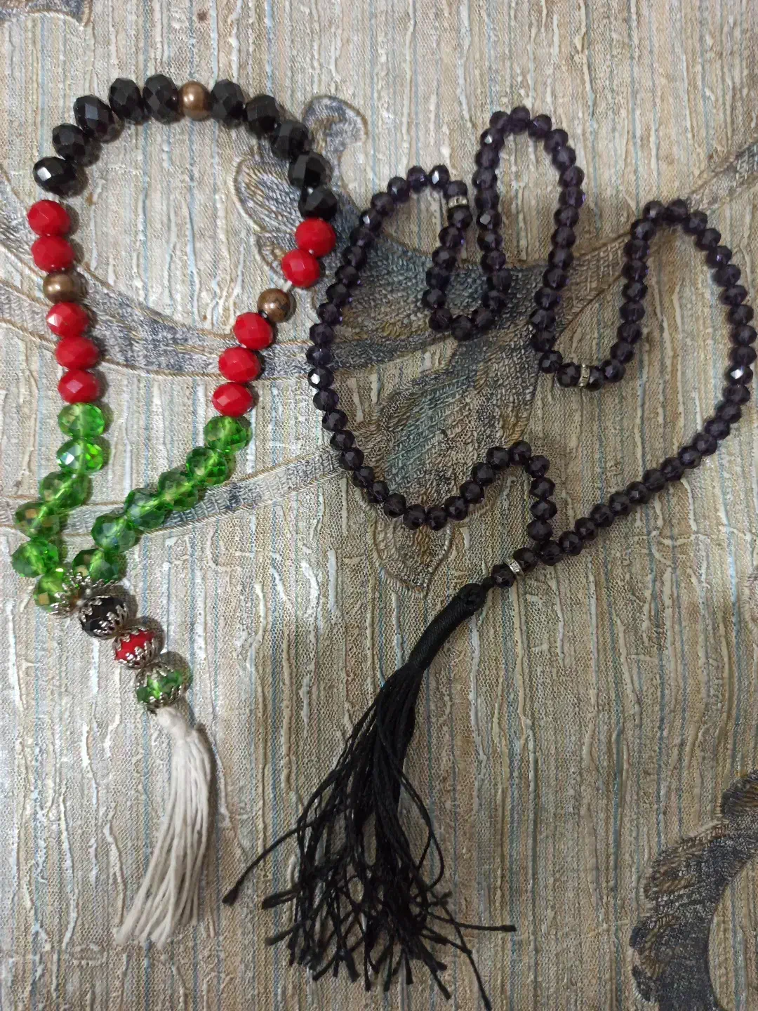 تسبیح|کلکسیون اشیاء عتیقه|پیشوا, |دیوار