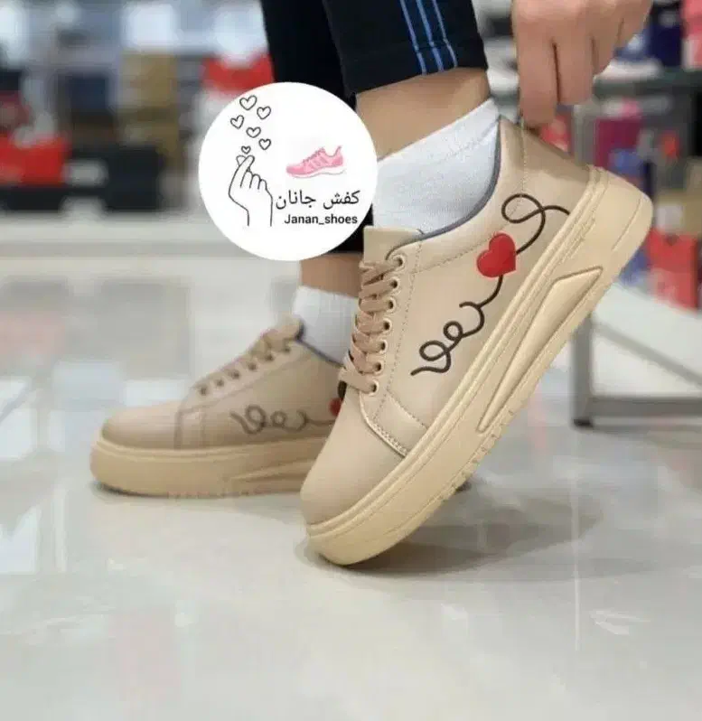 کفش اسپرت زنانه|کیف، کفش، کمربند|یزد, |دیوار