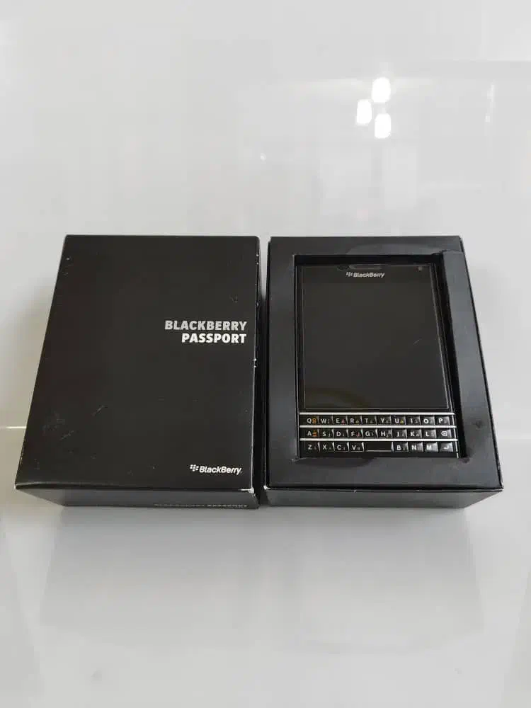 گوشی بلک بری سری پاسپورت|موبایل|رشت, گلسار|دیوار
