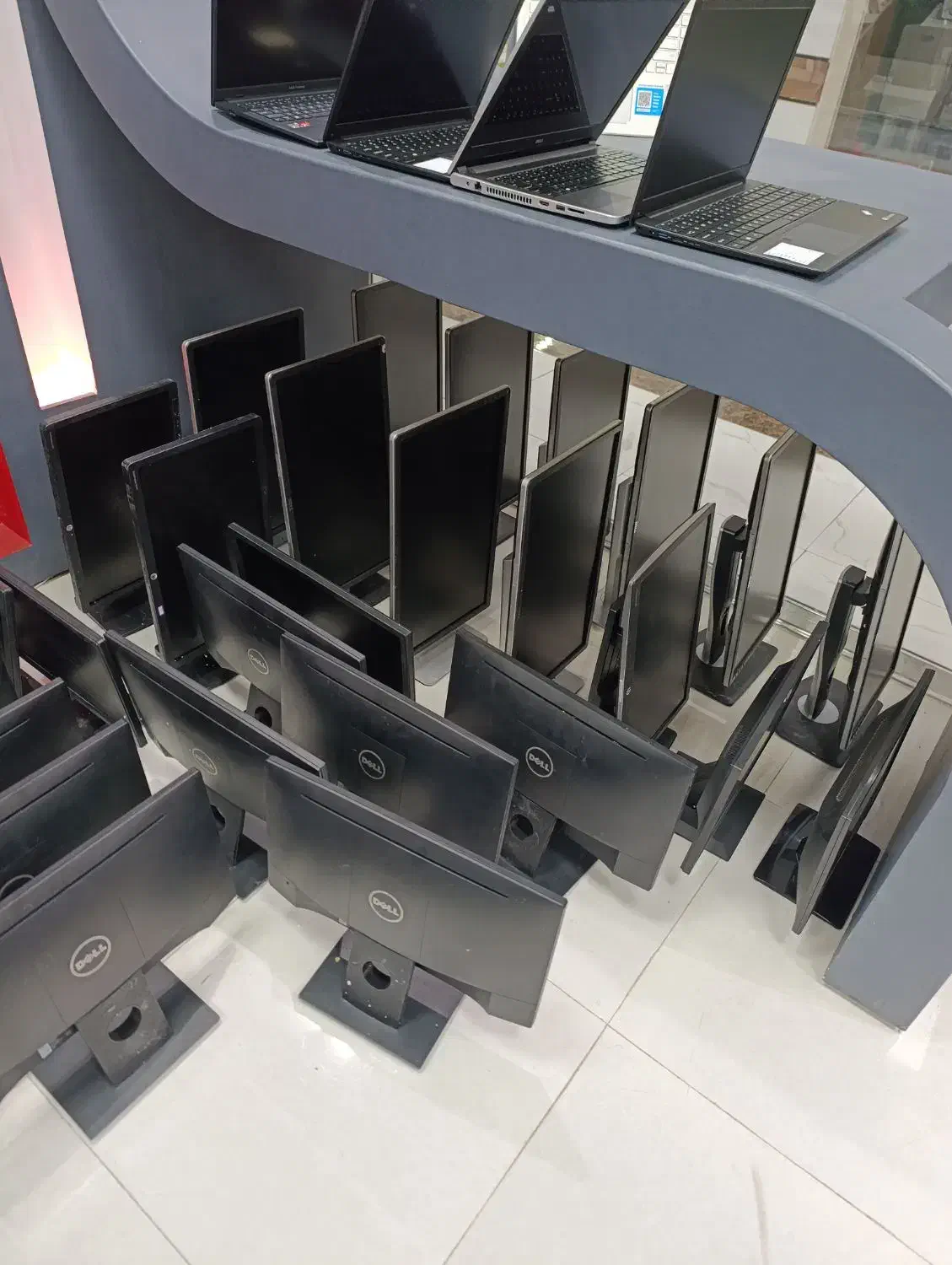 انواع مانیتور استوک وارداتی|قطعات و لوازم جانبی رایانه|قزوین, |دیوار