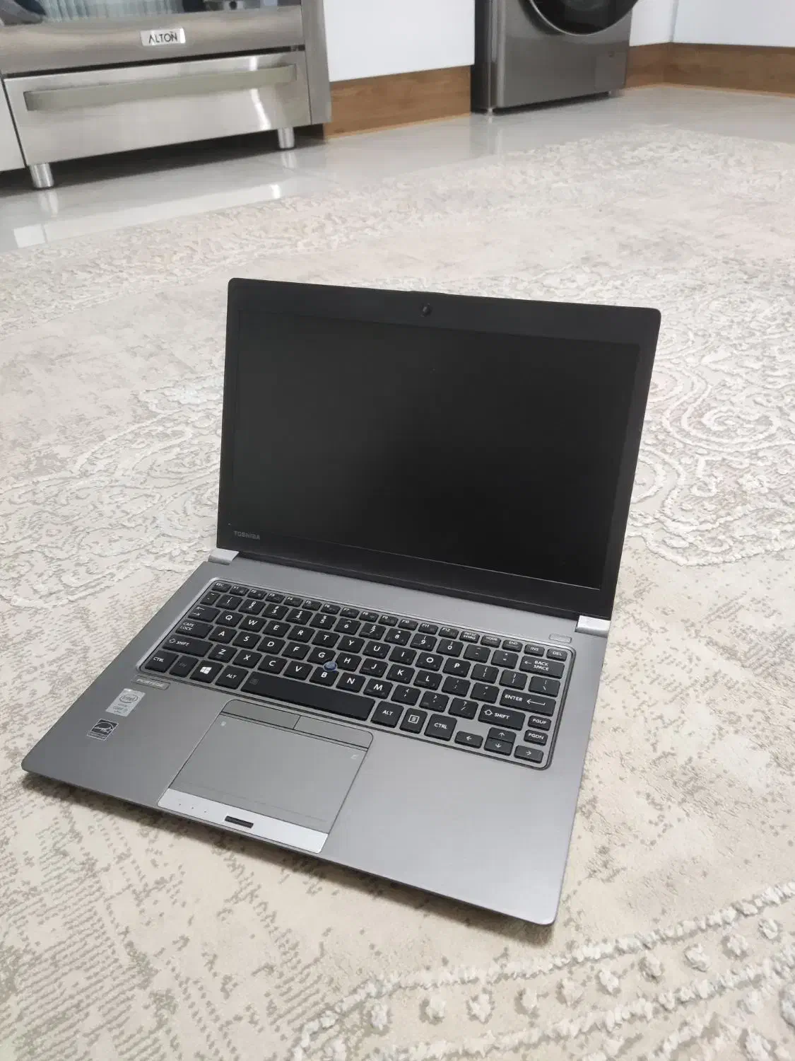 لپ تاپ تمیز در حد نو Toshiba i5 نسل ۵برادرس و ترید|رایانه همراه|اصفهان, سرتاوه|دیوار