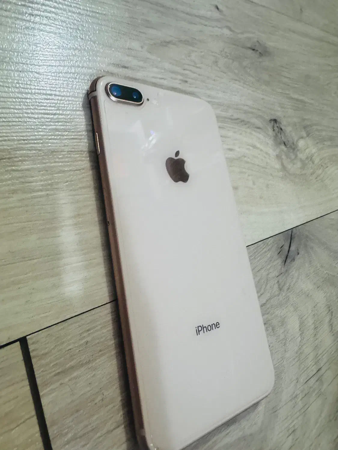 گوشی آیفون 8 پلاس رزگلد ۶۴ گیگ|موبایل|پردیس, فاز ۲|دیوار