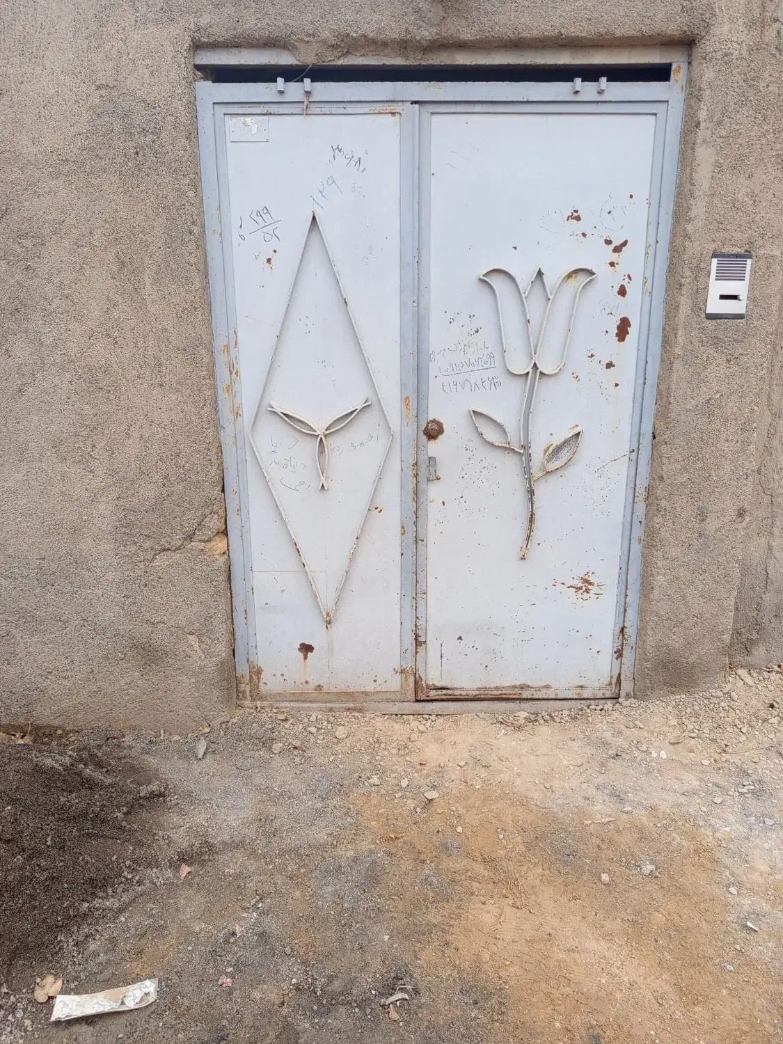 درب حیاط|مصالح و تجهیزات ساختمان|رضویه, |دیوار