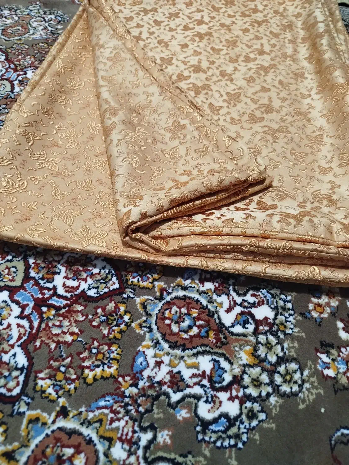 روکش متکا|رختخواب، بالش، پتو|قم, ولیعصر|دیوار